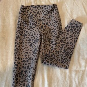 Abercrombie YPB Leopard Print Leggings